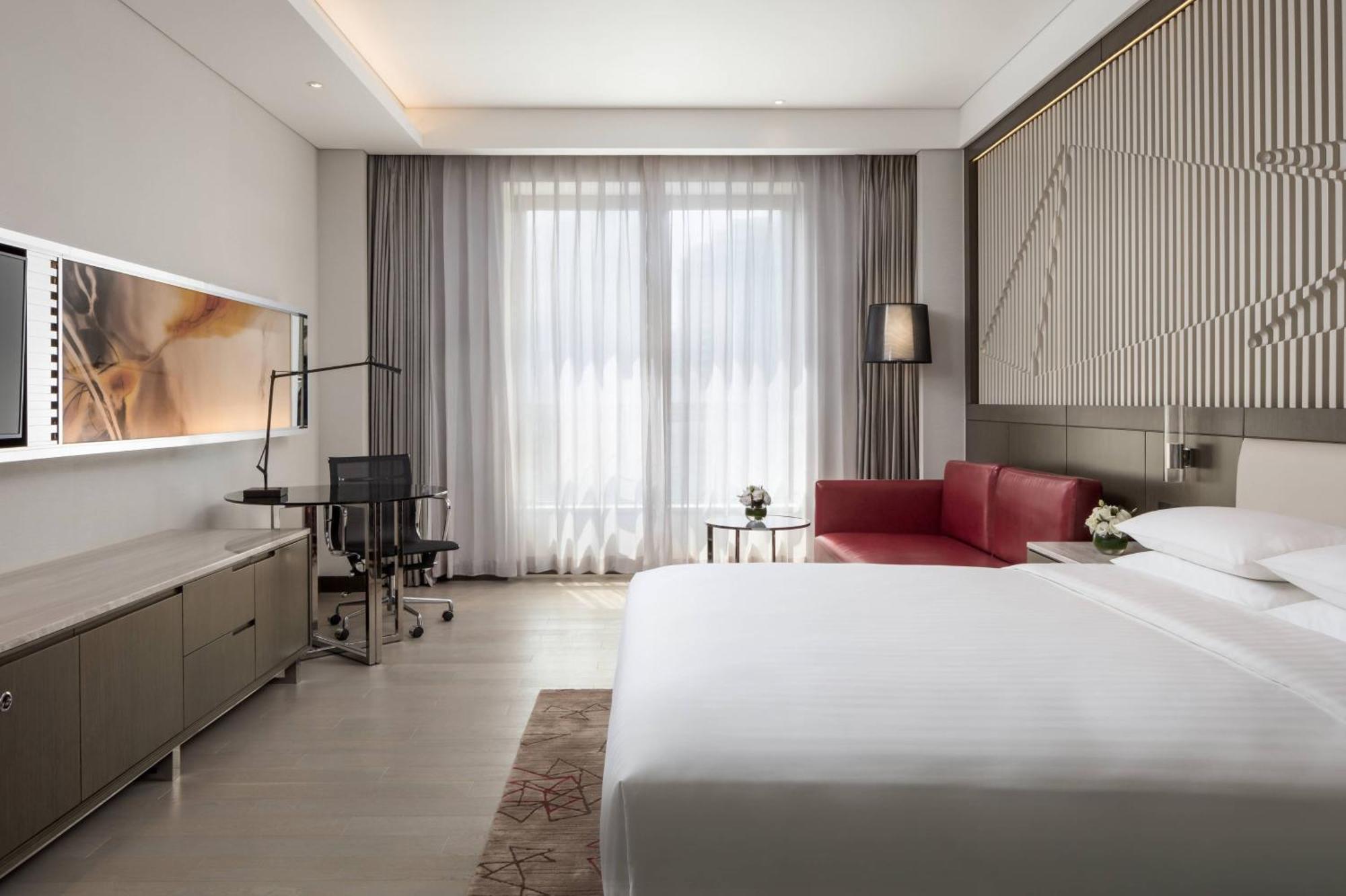 Отель Courtyard By Marriott Tianjin Hongqiao Экстерьер фото